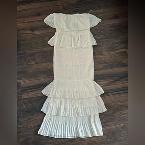 White strapless mid mermaid dress SIZE MD